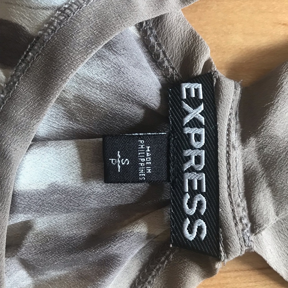 Fun Express top! - Picture 2 of 4